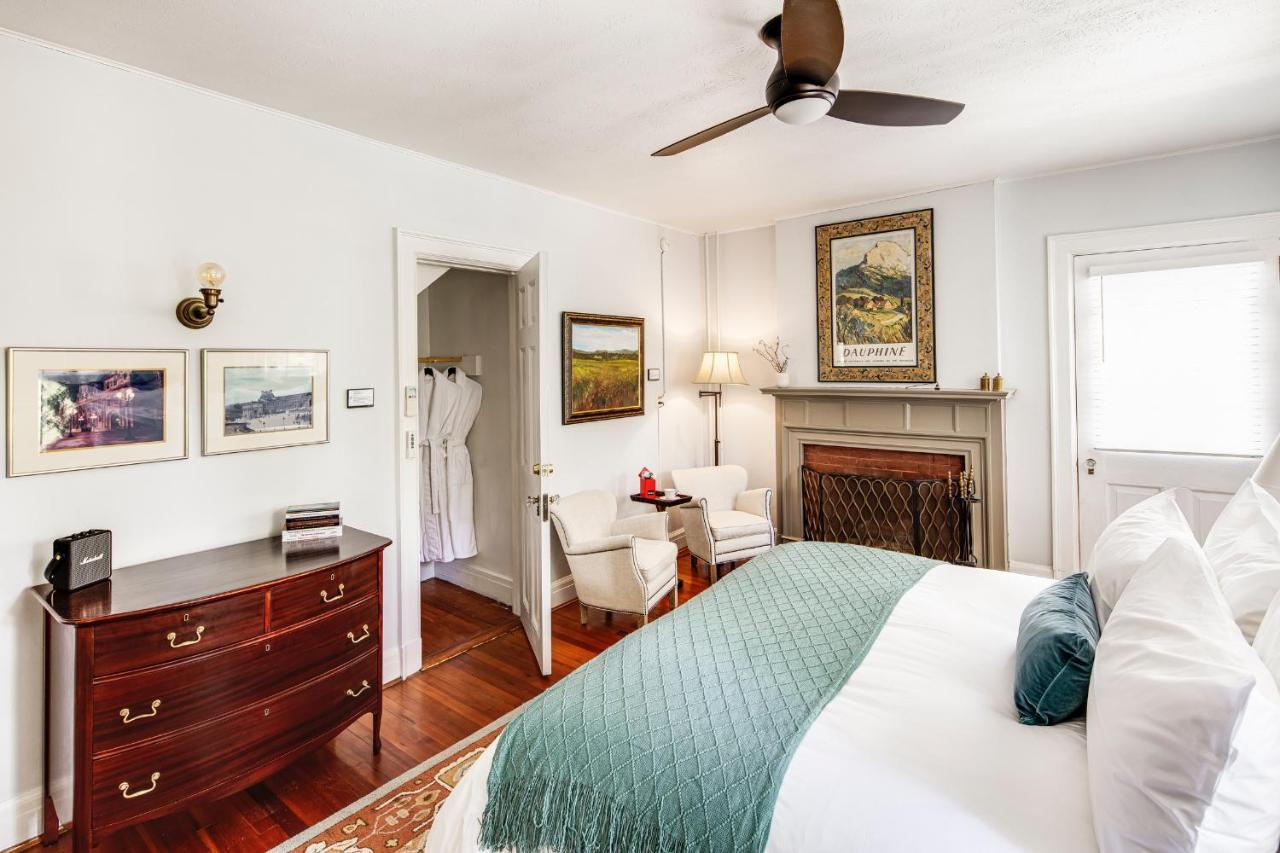 مبيت وإفطار آشفيل The Applewood Manor المظهر الخارجي الصورة