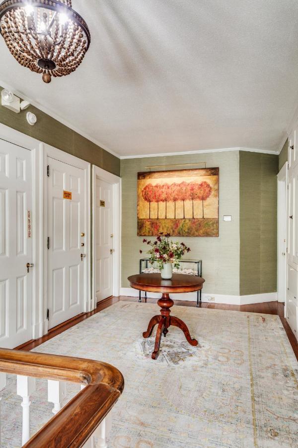 مبيت وإفطار آشفيل The Applewood Manor المظهر الخارجي الصورة