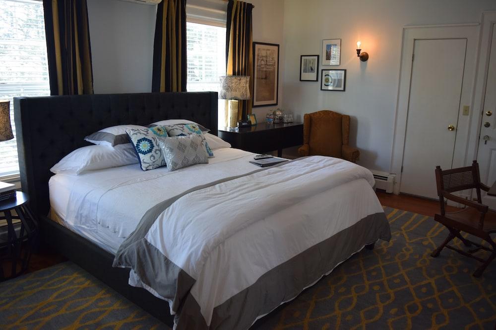 مبيت وإفطار آشفيل The Applewood Manor المظهر الخارجي الصورة